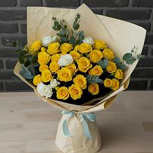 Букет цветов из:  Розы в Спасске Пензенской области