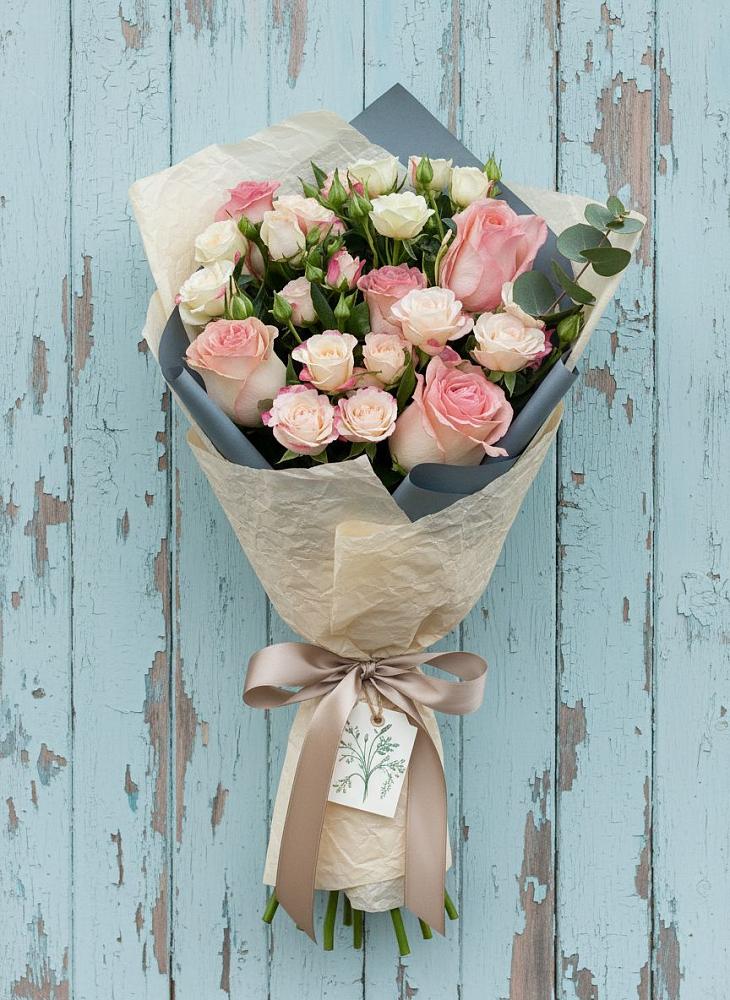 Букет цветов из: Розы в Спасске Пензенской области