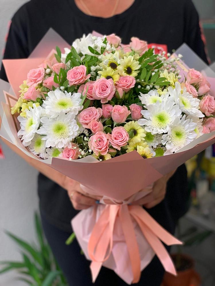Букет цветов из: Розы и Хризантемы в Спасске Пензенской области