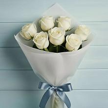 Букет 7 Белых роз Эдлесс Лав в Спасске Пензенской области