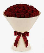 Букет 101 Бордовая роза Блэк Бакарра в Спасске Пензенской области