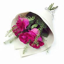 Букет цветов из:  Розы в Спасске Пензенской области