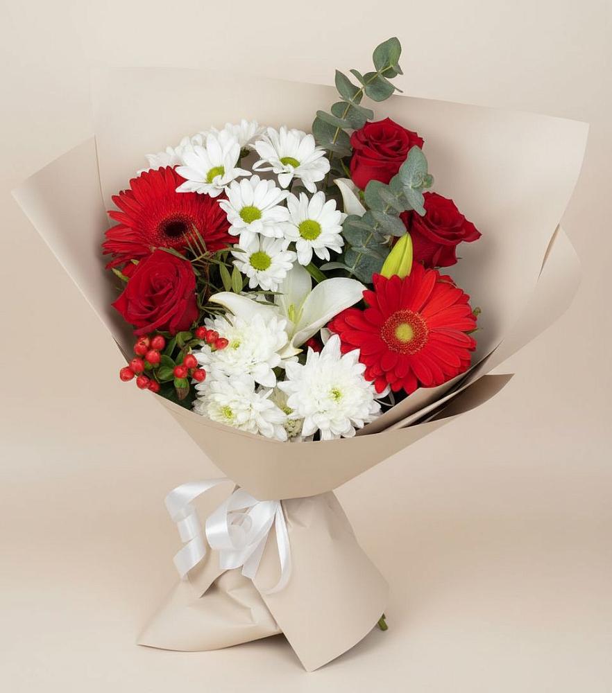 Букет цветов из: Розы, Хризантемы, Герберы и Лилии в Спасске Пензенской области