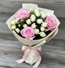 Букет цветов из:  Розы в Спасске Пензенской области