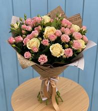 Букет цветов из:  Розы в Спасске Пензенской области