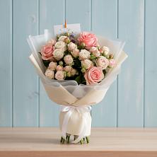 Букет цветов из:  Розы в Спасске Пензенской области