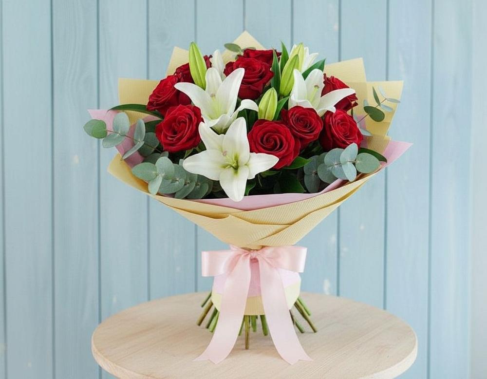 Букет цветов из: Лилии и Розы в Спасске Пензенской области